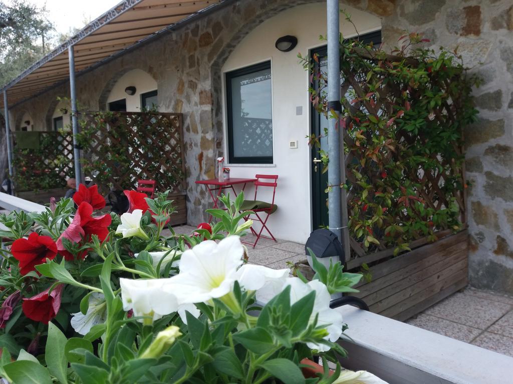 Affittacamere Arabafenice Vezzano Ligure Bagian luar foto