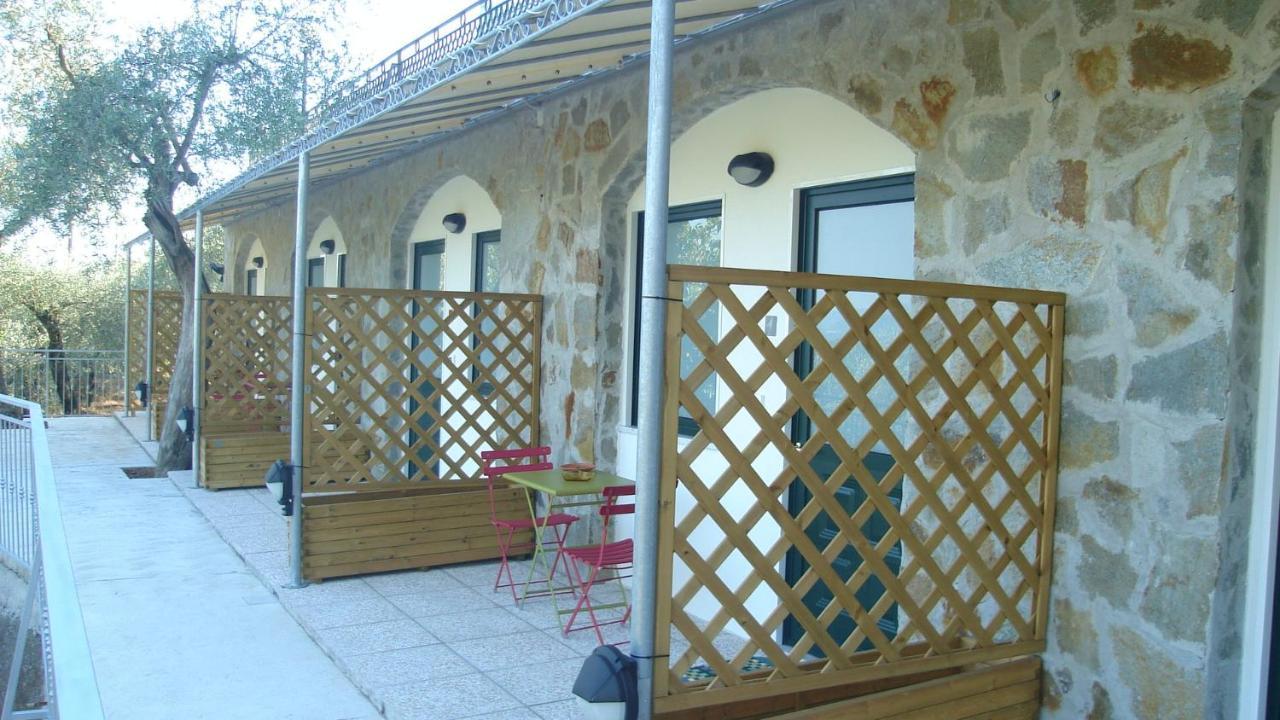 Affittacamere Arabafenice Vezzano Ligure Bagian luar foto